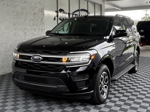 Used 2023 Ford Expedition XL AWD/4WD image 1