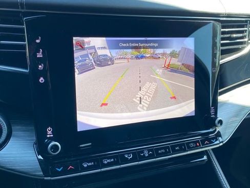 New 2023 Jeep Wagoneer Series III w/ Preferred Equipment Group image 23