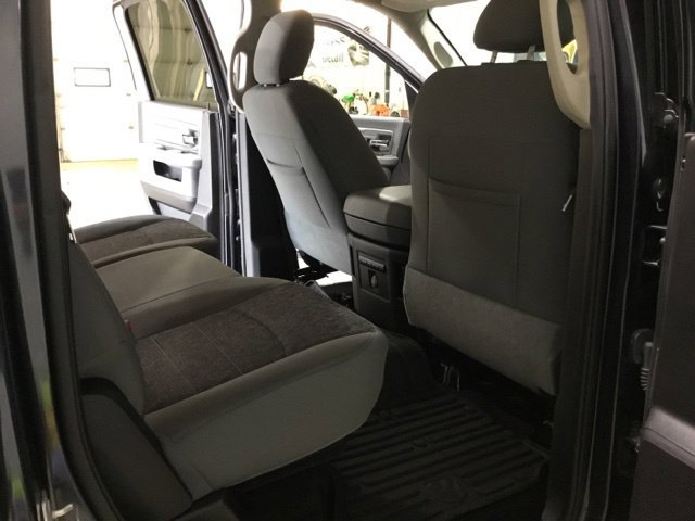 Used 2016 RAM 1500 Outdoorsman AWD/4WD image 38