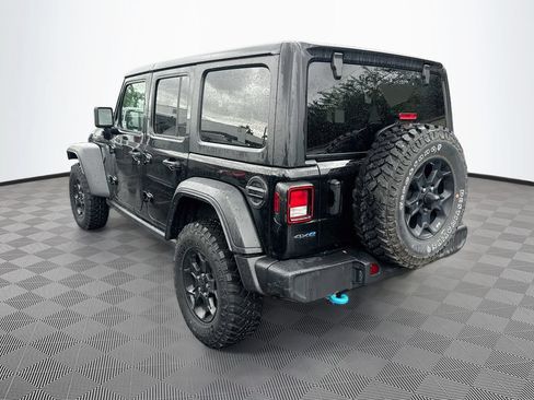 Used 2023 Jeep Wrangler Unlimited w/ Cold Weather Group AWD/4WD image 8