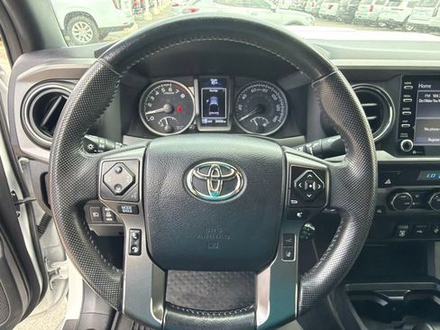 Used 2023 Toyota Tacoma TRD Sport AWD/4WD image 22