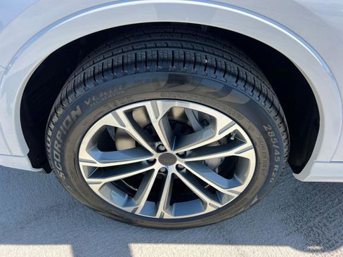 New 2026 Audi Q7 2.0T Premium AWD/4WD image 11