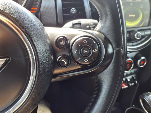 Used 2016 MINI Cooper 2-Door Hardtop image 16