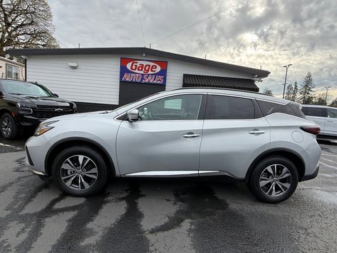 Used 2023 Nissan Murano SV image 3