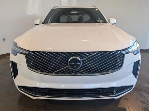 New 2026 Volvo XC90 B6 Plus w/ Protection Package Premier AWD/4WD image 2