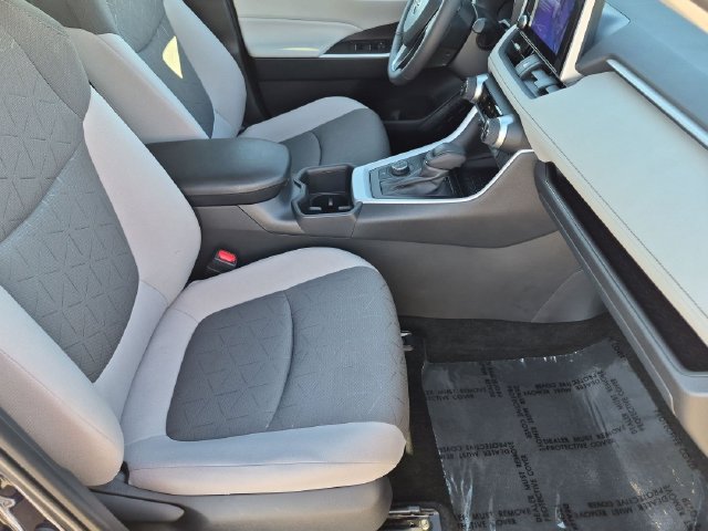 Certified 2025 Toyota RAV4 XLE w/ Convenience Package AWD/4WD image 30