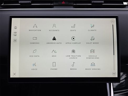 Used 2025 Land Rover Range Rover Sport SE image 24