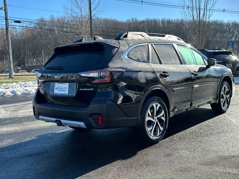 Used 2021 Subaru Outback Limited image 4