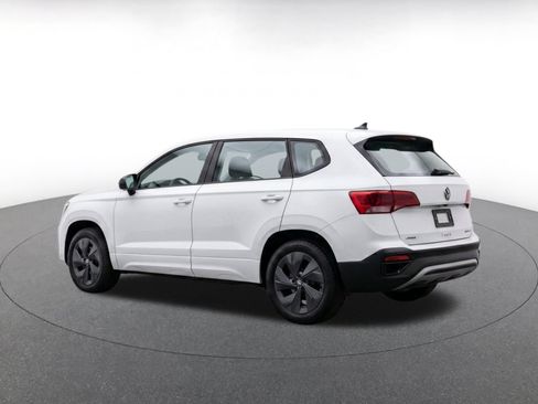 Used 2026 Volkswagen Taos S FWD image 5