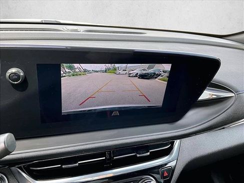 Used 2025 Buick Envista Sport Touring w/ Convenience I Package FWD image 21