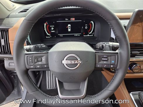 New 2026 Nissan Pathfinder Platinum image 12