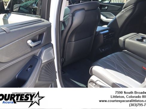 Certified 2026 Acura MDX w/ Advance Package AWD/4WD image 27