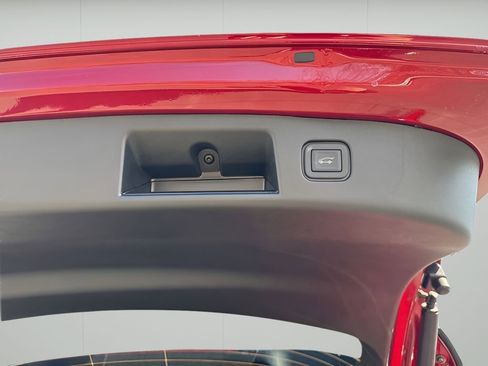 New 2025 Chevrolet Blazer EV LT image 16