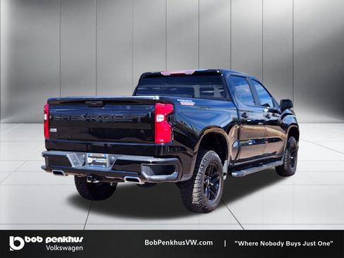 Used 2021 Chevrolet Silverado 1500 LT Trail Boss w/ LPO, Dark Essentials Package AWD/4WD image 25