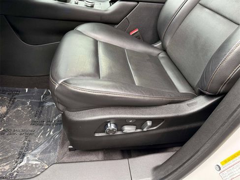 Used 2020 Cadillac XT4 Sport image 3