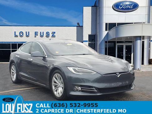 Used 2018 Tesla Model S P100D image 1