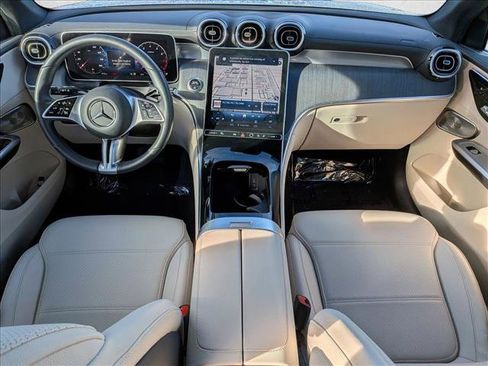 Certified 2024 Mercedes-Benz GLC 300 4MATIC image 18
