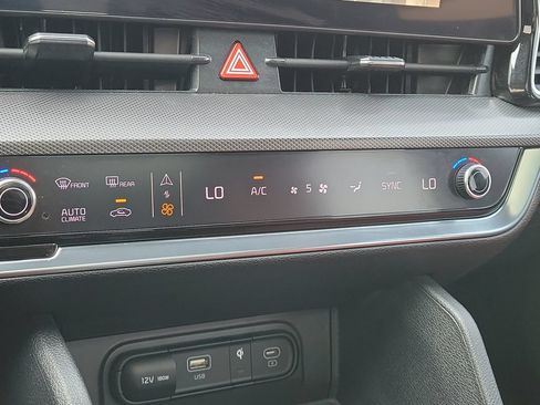 Certified 2023 Kia Sportage SX FWD image 17