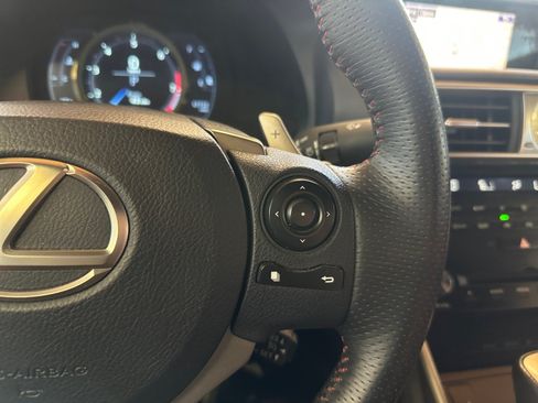 Used 2014 Lexus IS 250 w/ F-Sport Package RWD image 19