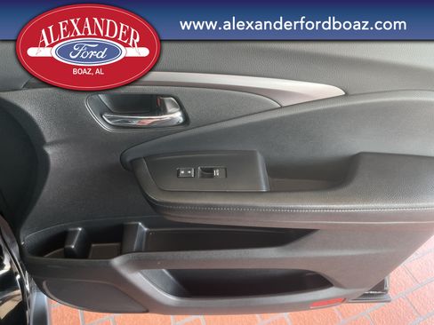 Used 2018 Honda Pilot EX-L image 14