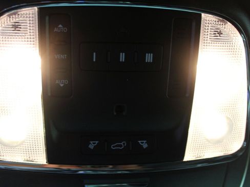 Used 2020 Dodge Durango GT AWD/4WD image 13