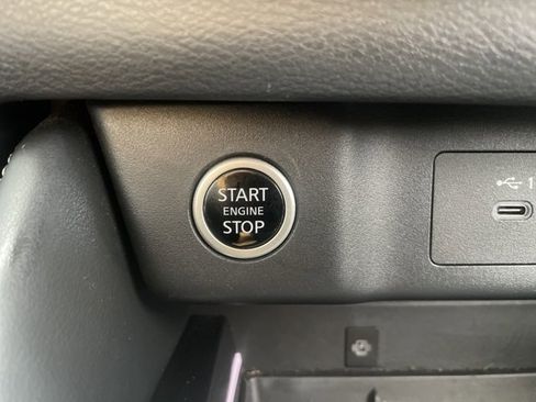 Used 2023 Nissan Rogue Platinum w/ Platinum Premium Package image 41