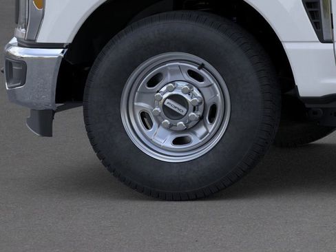 New 2026 Ford F350 XL w/ XL Chrome Package RWD image 19