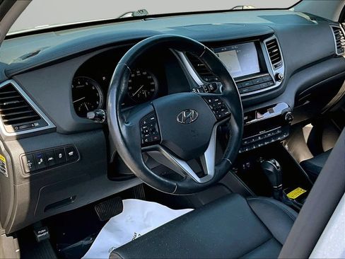 Used 2018 Hyundai Tucson Limited w/ Ultimate Package 02 AWD/4WD image 17