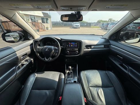Used 2019 Mitsubishi Outlander SEL AWD/4WD image 11