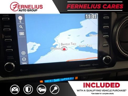 Used 2023 Toyota Tacoma TRD Off-Road image 29