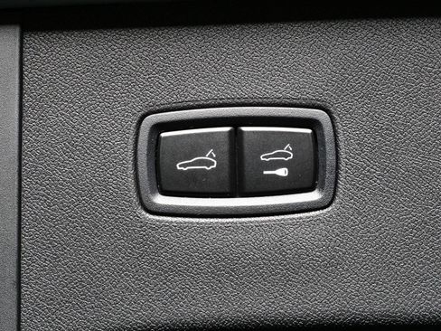 New 2026 Porsche Cayenne AWD/4WD image 31