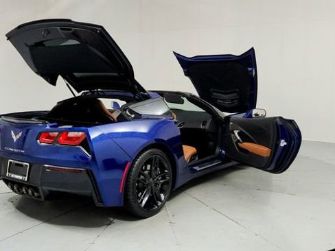 Used 2019 Chevrolet Corvette Stingray Coupe w/ 2LT Preferred Equipment Group image 10