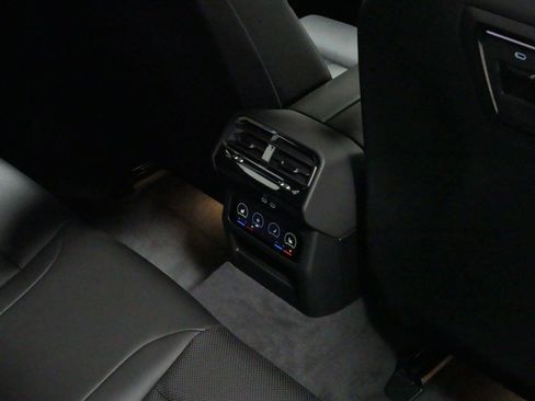 New 2027 BMW 550e xDrive AWD/4WD image 12
