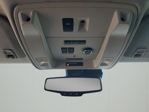 Used 2015 GMC Yukon XL Denali w/ Touring Package image 35