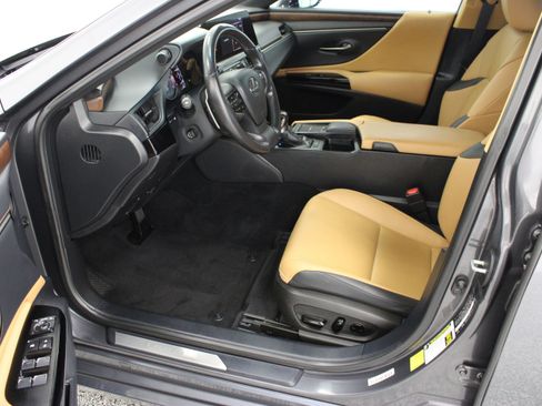 Used 2022 Lexus ES 350 w/ Premium Package FWD image 14
