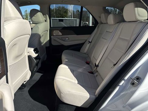 New 2026 Mercedes-Benz GLE 350 4MATIC image 18