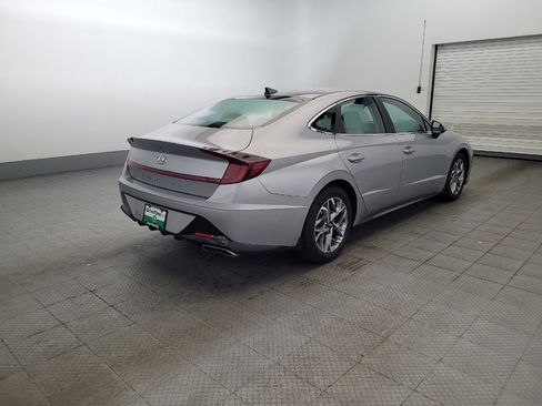 Used 2023 Hyundai Sonata SEL w/ Winter Weather Package FWD image 9