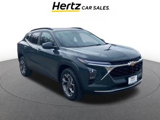 Used 2025 Chevrolet Trax LT w/ LT Convenience Package video 1