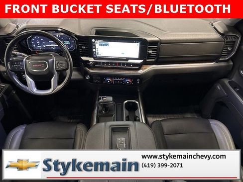 Used 2022 GMC Sierra 1500 Elevation w/ Elevation Premium Package image 3