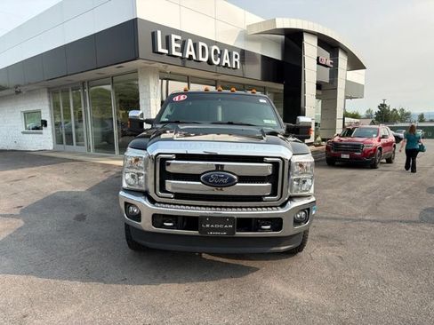 Used 2015 Ford F250 XLT w/ XLT Premium Package AWD/4WD image 8