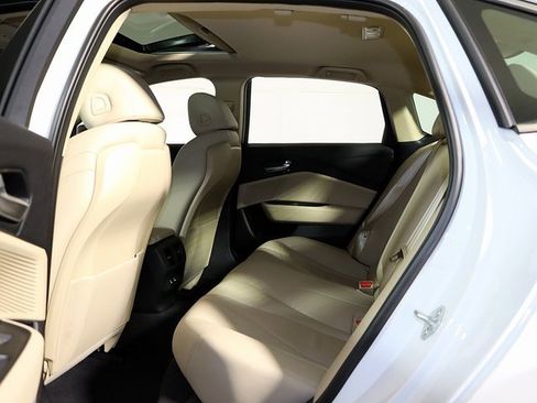 Certified 2025 Acura TLX w/ Technology Package image 14