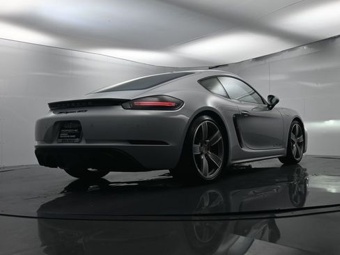 Used 2025 Porsche 718 Cayman GT4 image 46