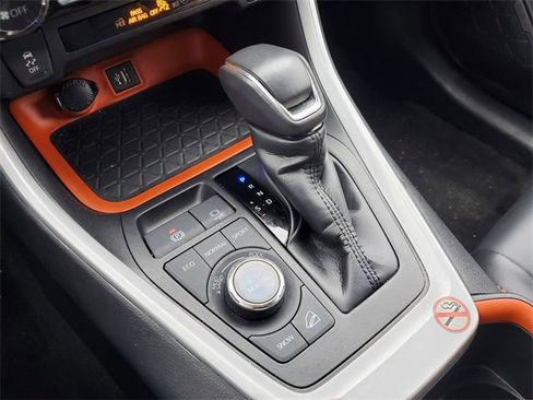 Used 2024 Toyota RAV4 Adventure image 33