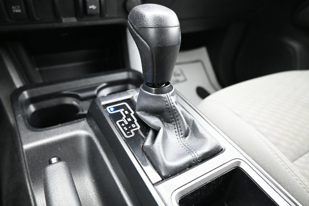 Used 2023 Toyota Tacoma SR RWD image 21