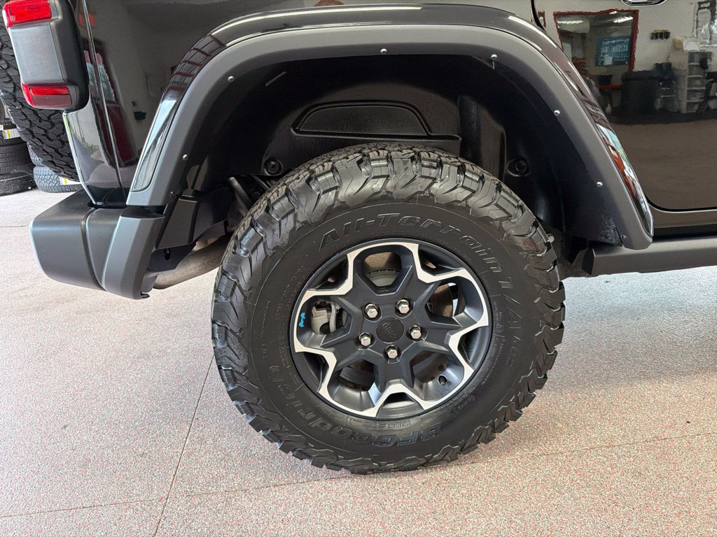 Used 2023 Jeep Wrangler Unlimited Rubicon 4xe w/ Cold Weather Group AWD/4WD image 25