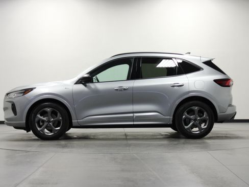 Used 2024 Ford Escape ST-Line w/ Tech Pack #1 FWD image 7