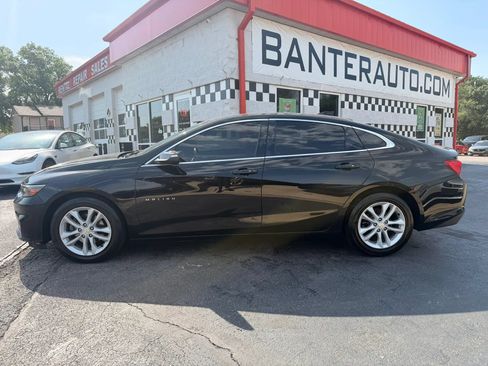Used 2016 Chevrolet Malibu LT FWD image 2