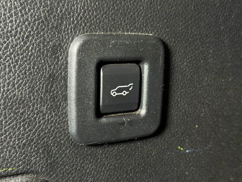 Used 2017 Ford Expedition Limited AWD/4WD image 40