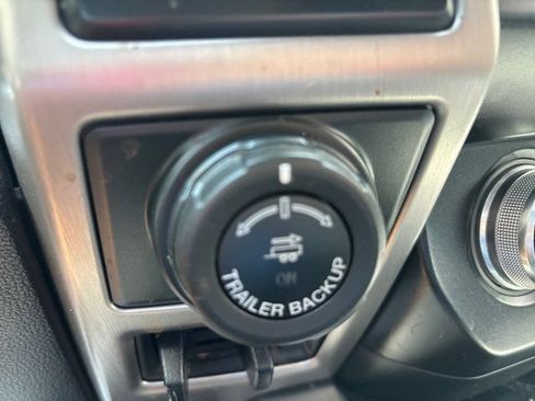 Used 2019 Ford F150 Platinum w/ Technology Package AWD/4WD image 37