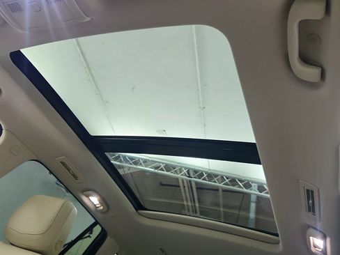 Certified 2020 Cadillac XT6 Premium Luxury FWD image 22